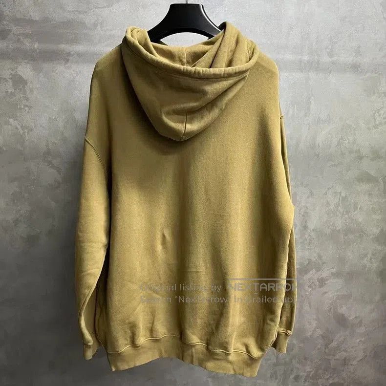 Balenciaga Balenciaga Logo Letter Hooded Sweatshirt. Size US M / EU 48-50 / 2 - 2 Thumbnail