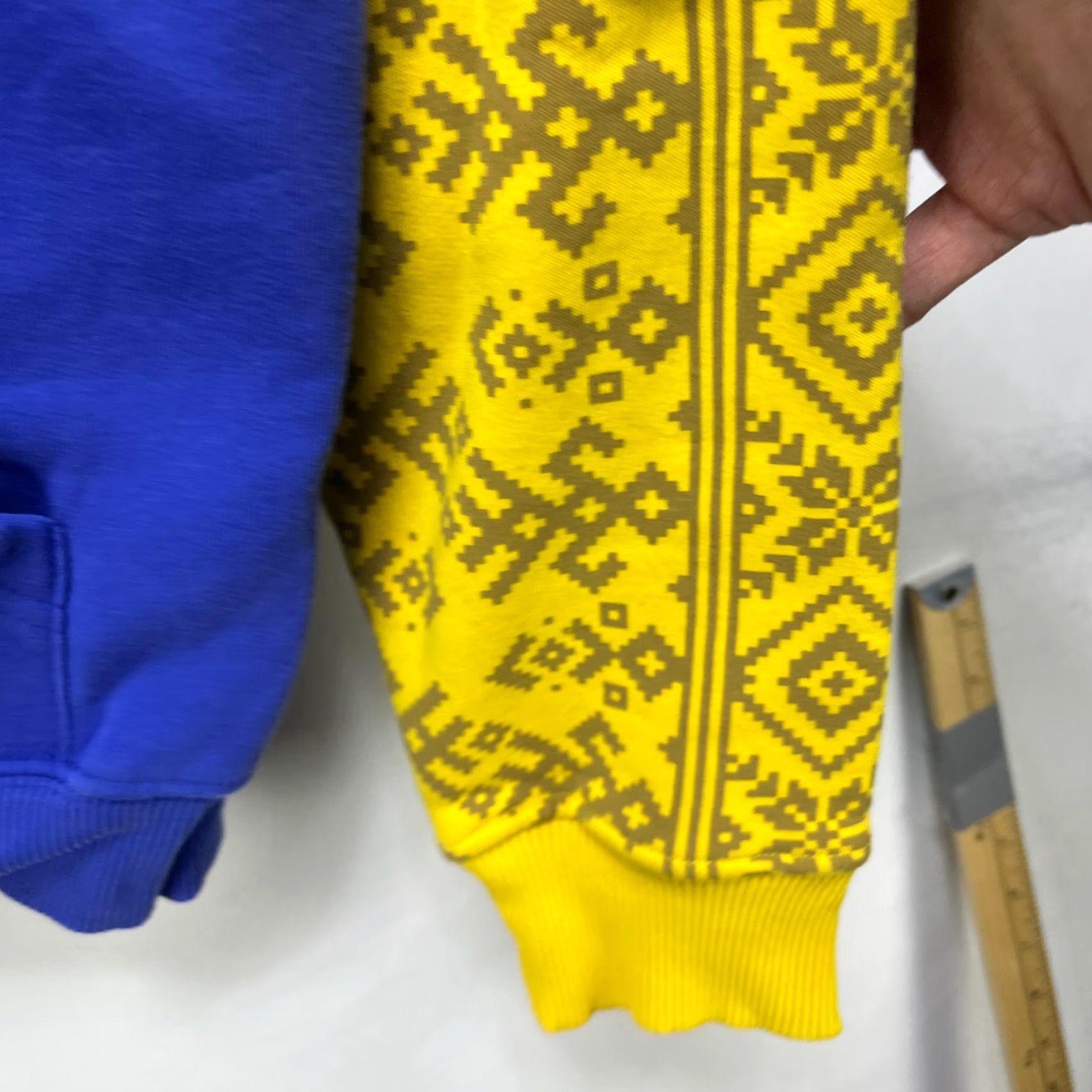 Vintage VINTAGE Ukraine Zip Up Hoodie Small Crest Liita Shirt Mens S Blue Cotton Regular Full Zip Winter Spring Fall Size US S / EU 44-46 / 1 - 6 Thumbnail