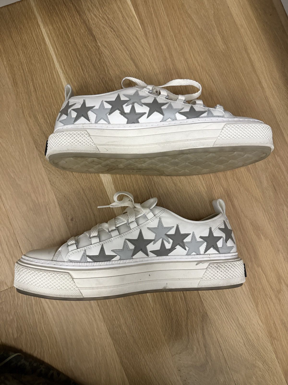 Amiri Amiri Stars Court Low “White Grey” Size US 14 / EU 47 - 2 Thumbnail