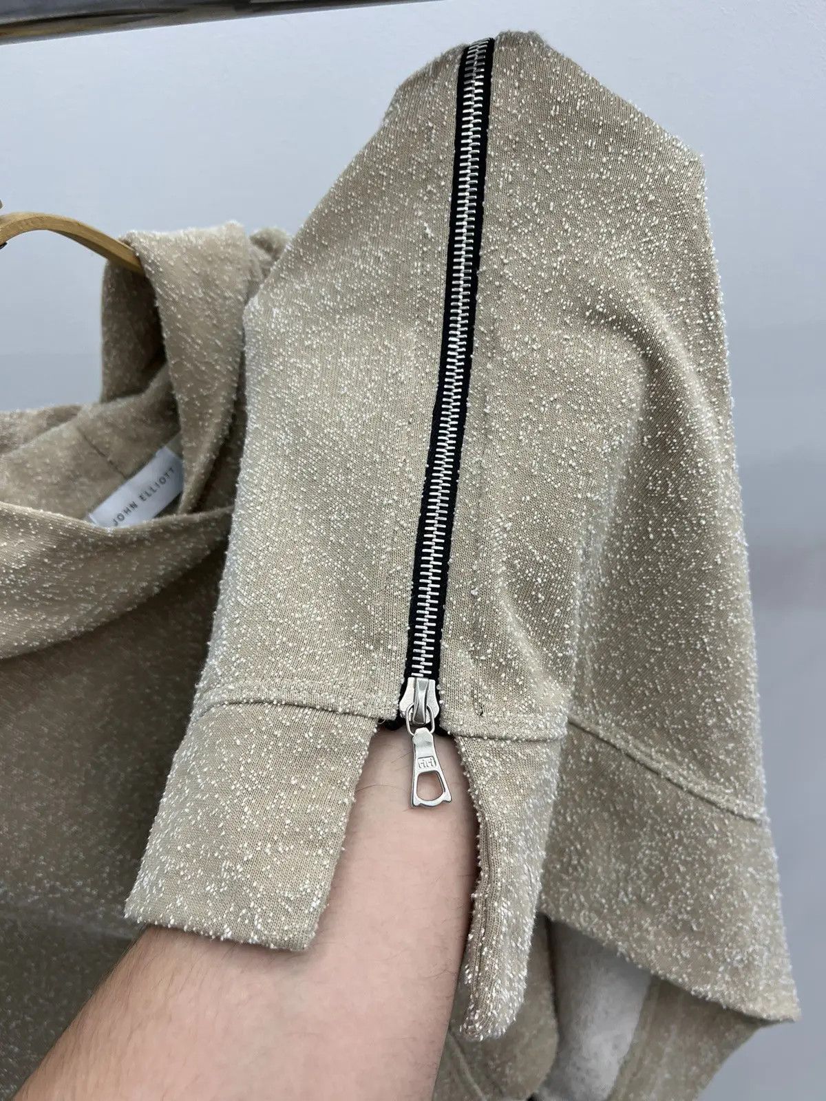John Elliott John Elliott Villain Hooded - RARE Version Snow Style Hoodie Size US L / EU 52-54 / 3 - 4 Thumbnail