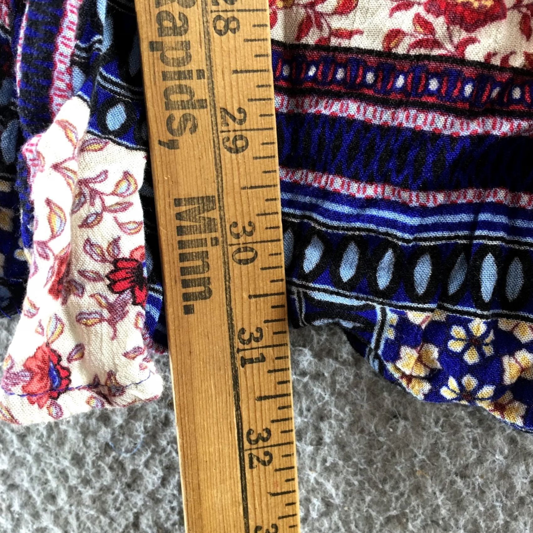 American Eagle Outfitters American Eagle Outfitters Boho Cold Shoulder Dress Womens L Patchwork Floral Peasant Style Dress Short Multicolor 90s? Size L / US 10 / IT 46 - 6 Thumbnail