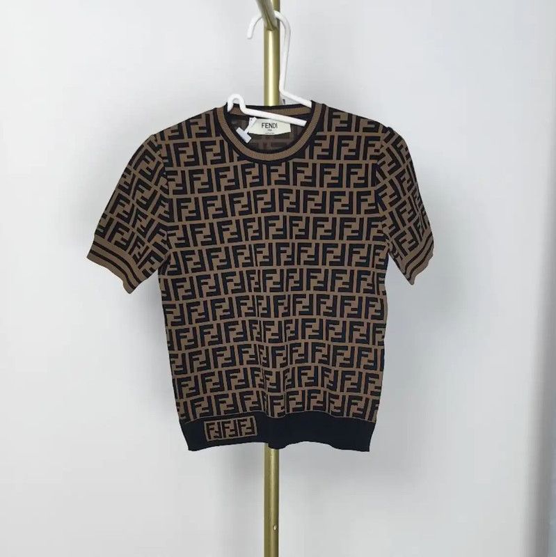 Fendi Fendi Summer Short Sleeve T-Shirt in Deep Brown 0089 Size M / US 6-8 / IT 42-44 - 1 Thumbnail