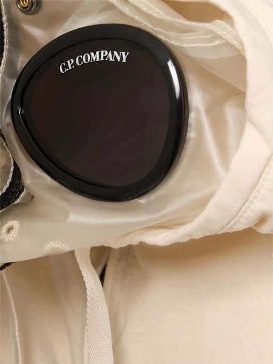 C.P. Company o1lsvrm0425 Explorer jacket in Pistachio Shell Size US L / EU 52-54 / 3 - 7 Thumbnail
