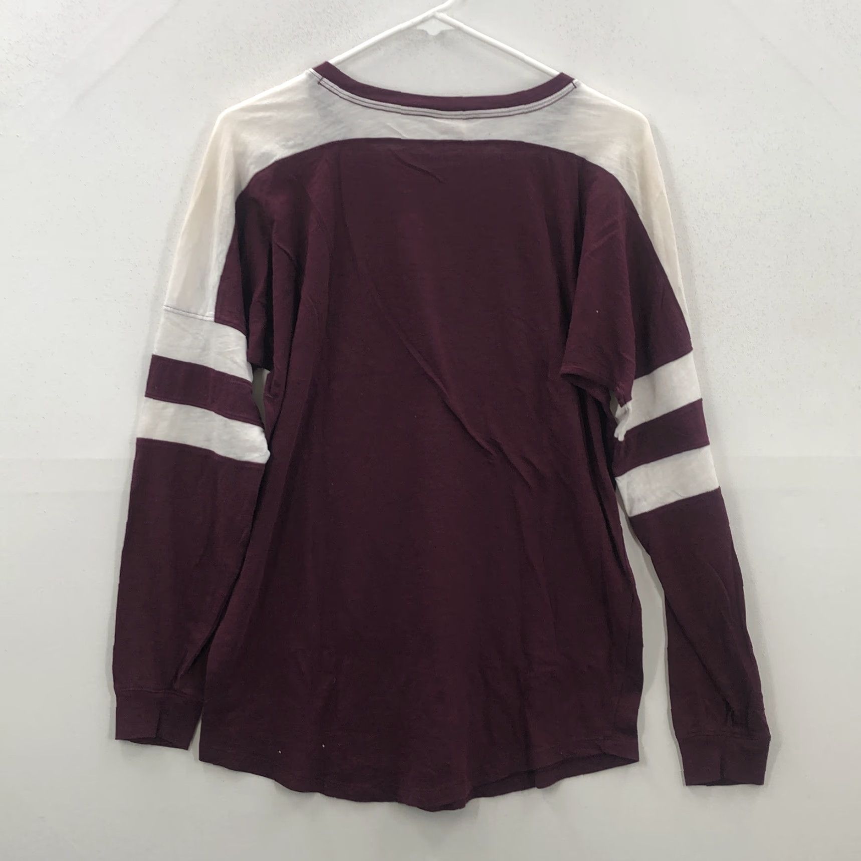 Victoria's Secret VINTAGE Victoria's Secret Womens T-Shirt Shirt Crew Neck Pullover Long Sleeve S Maroon Classic Casual Womens Size S / US 4 / IT 40 - 6 Thumbnail