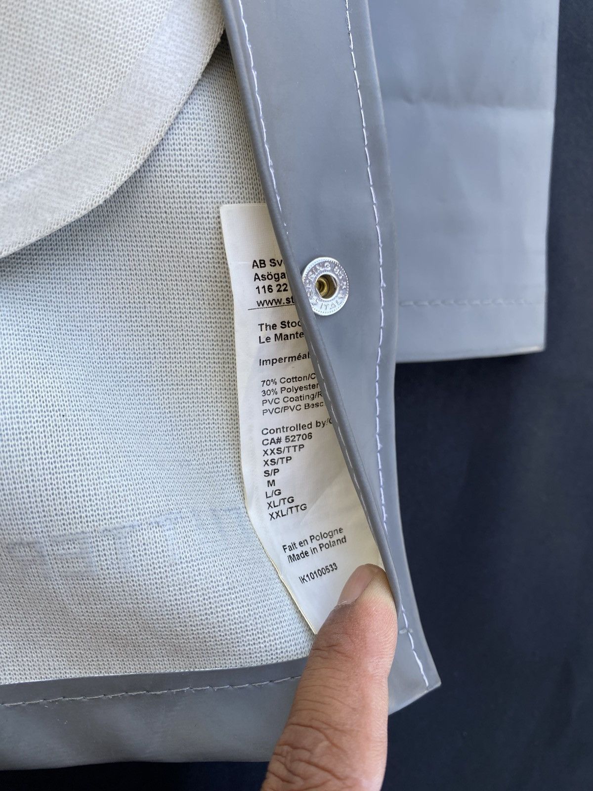 Stutterheim Rare Stutterheim Stockholm raincoat three-shade color scheme Size US M / EU 48-50 / 2 - 15 Thumbnail