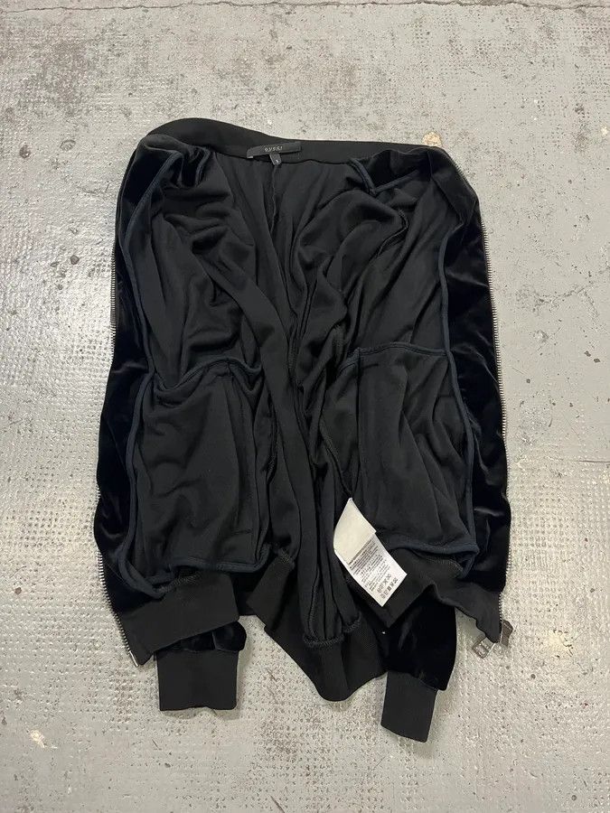 Gucci 2010s Gucci Black Velvet Bomber Jacket Size US S / EU 44-46 / 1 - 7 Thumbnail