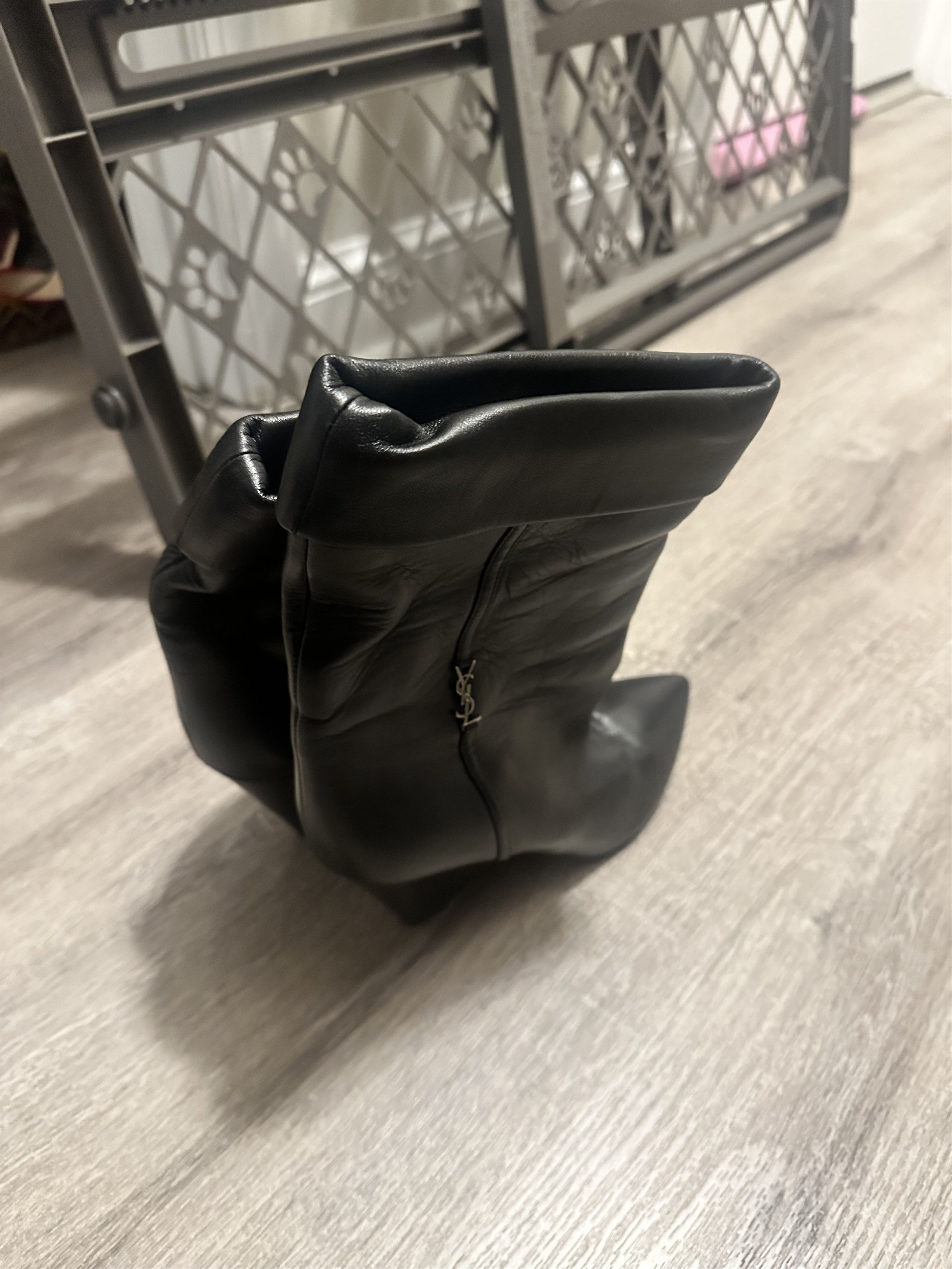Yves Saint Laurent SAINT LAURENT Niki Booties Black Heeled Calfskin Leather Size US 8 / IT 38 - 10 Thumbnail