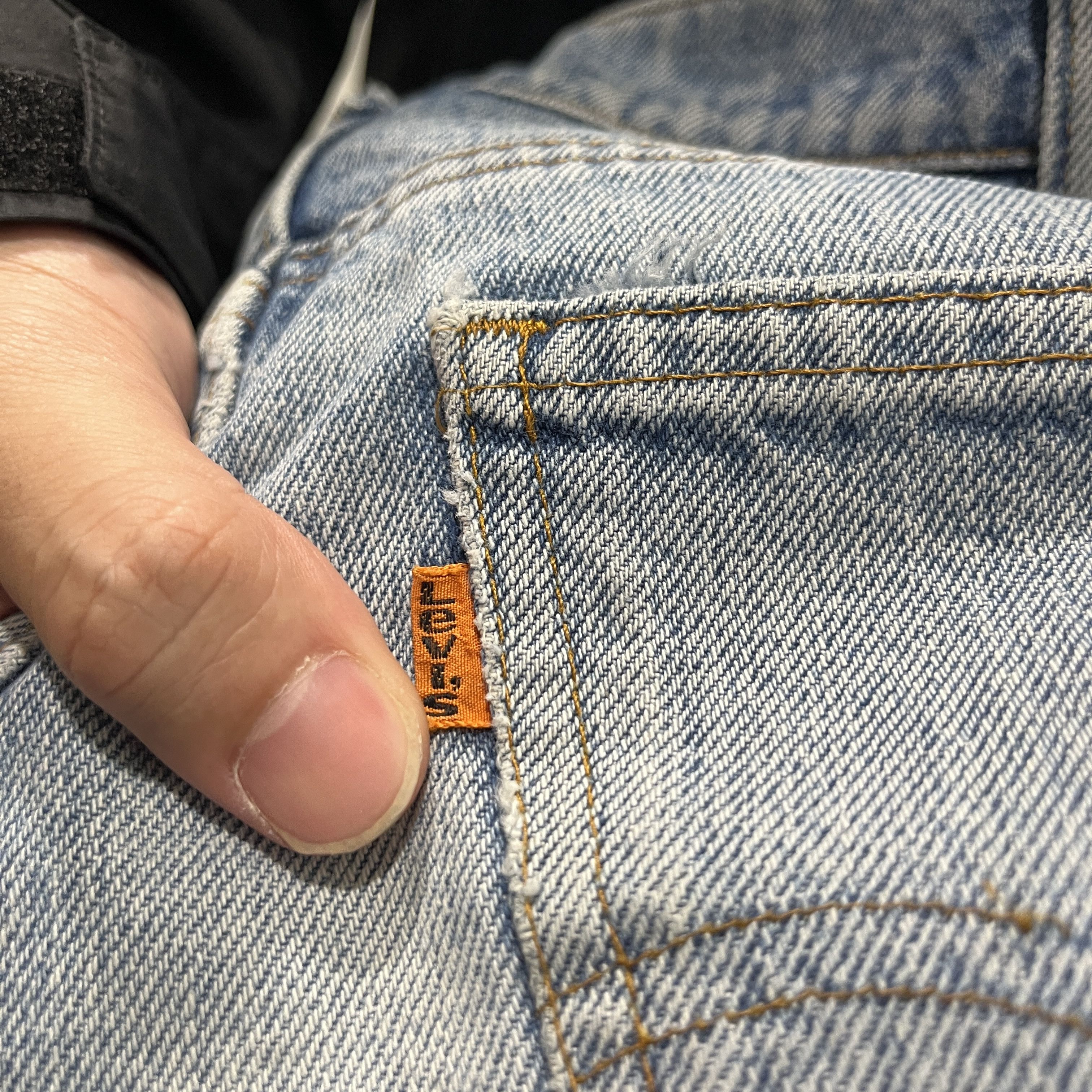 Levi's 1970s Flared Lightwash Denim Size US 42 / EU 58 - 3 Thumbnail