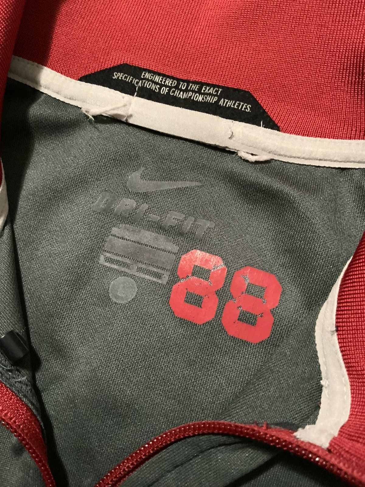 NCAA × Nike Washington State Cougars Football Player Issued #88 Jacket Size US L / EU 52-54 / 3 - 6 Thumbnail