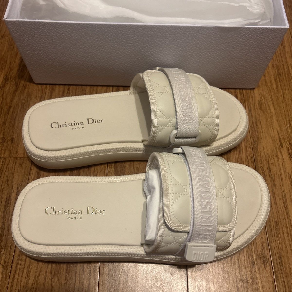 Dior Dior DIO(R)EVOLUTION SLIDE White Quilted Cannage Size US 11 / IT 41 - 5 Thumbnail