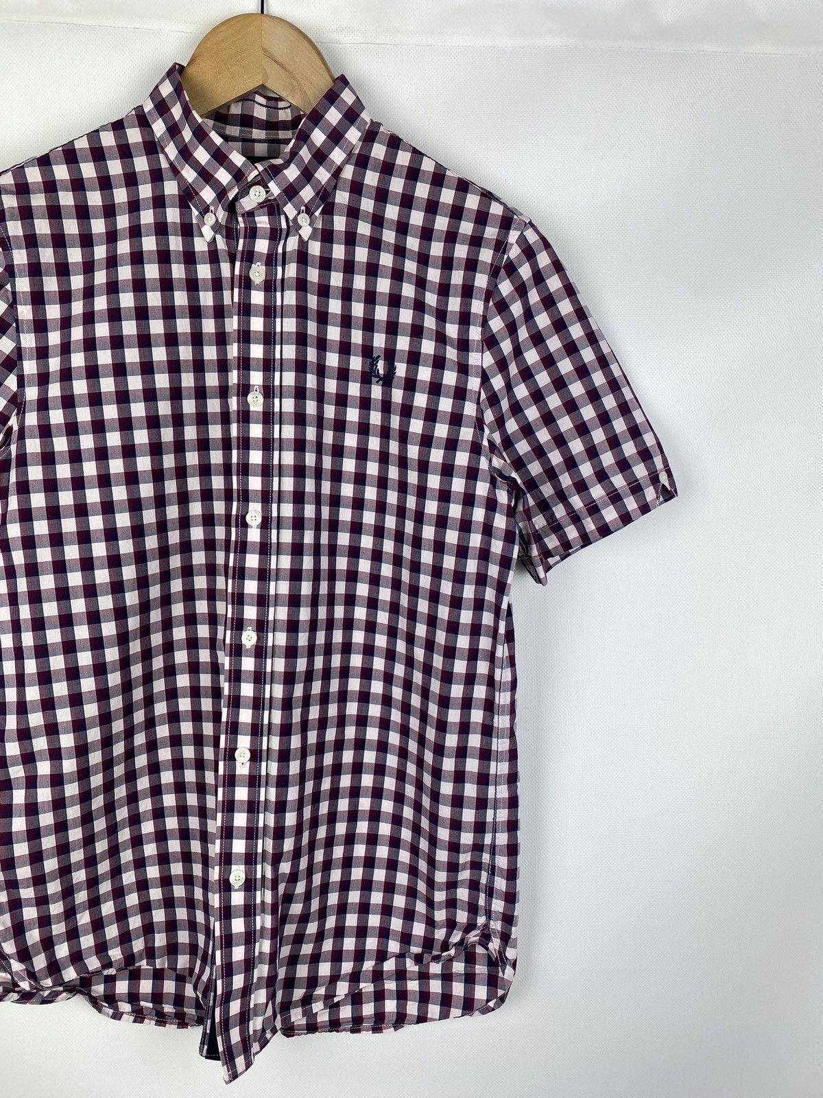 Fred Perry FP Fred Perry men’s short sleeve button up shirt size S Size US S / EU 44-46 / 1 - 3 Thumbnail