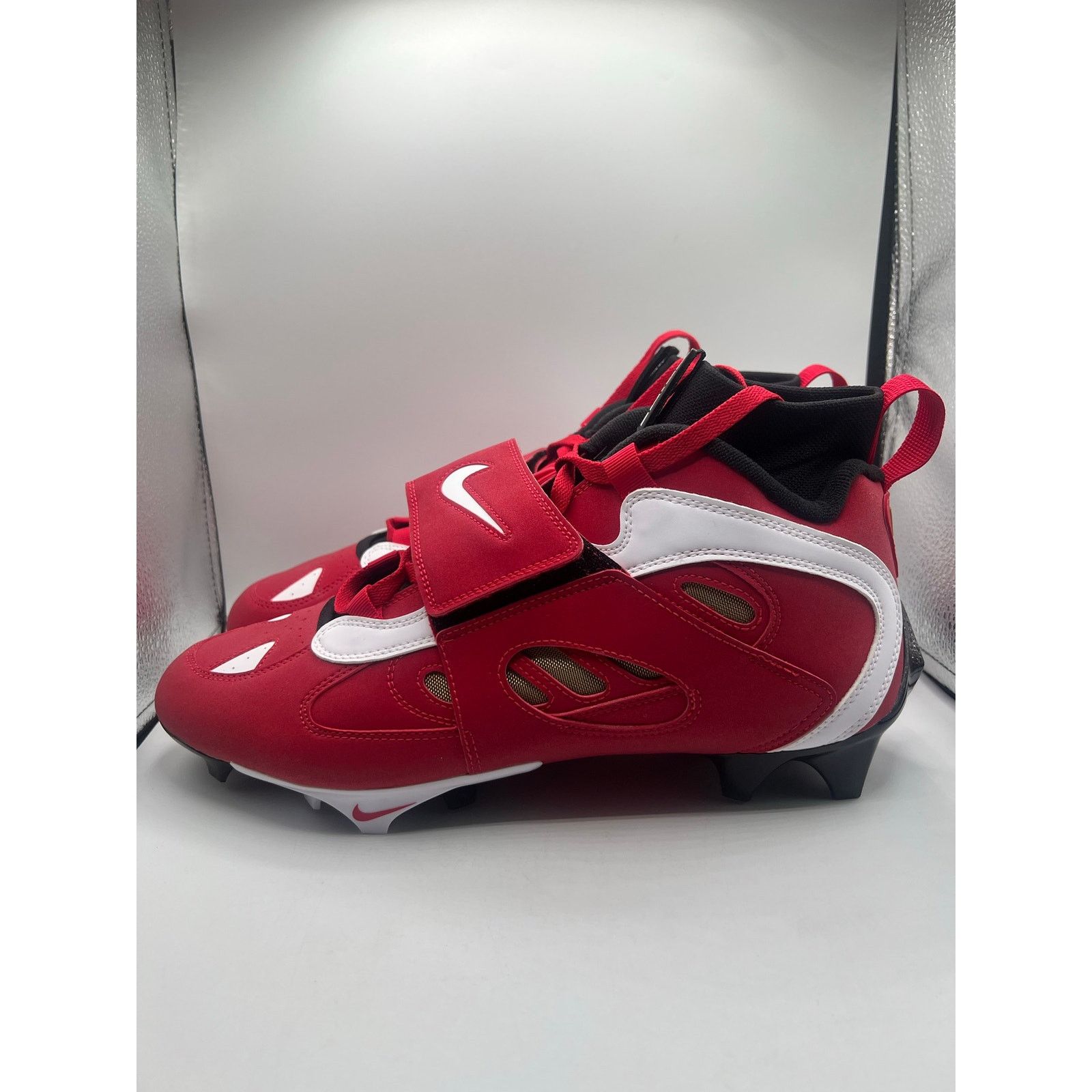 Nike Nike Diamond Turf 2 TD “Fire Red” size 12 men’s Size US 12 / EU 45 - 1 Thumbnail