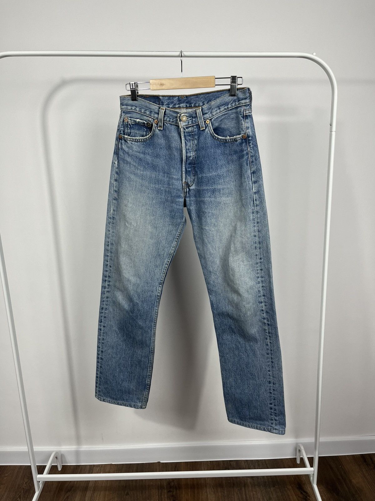 Levi's Vintage Levi’s 501 Jeans W29 L32 Made in USA Japanese Market Size US 29 - 9 Thumbnail