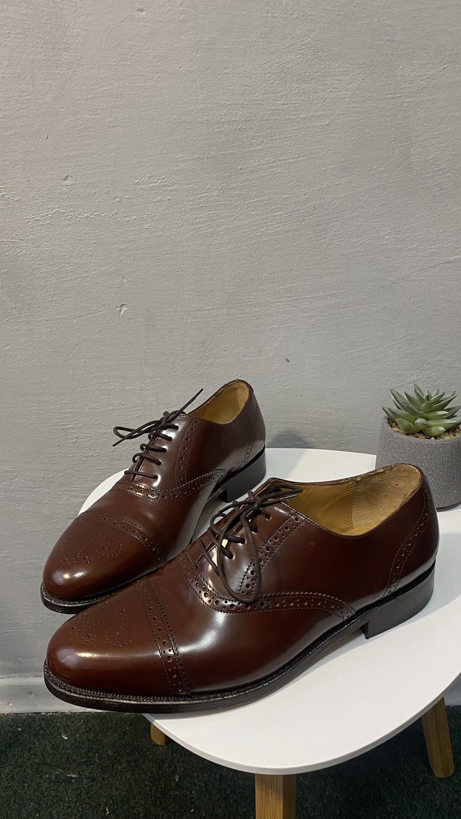 Barker Barker made in England leather shoes size 8 Size US 8 / EU 41 - 1 Thumbnail