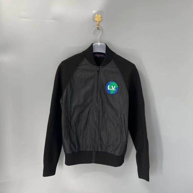 Louis Vuitton Louis Vuitton Cowhide Badge Jacket Size US S / EU 44-46 / 1 - 1 Thumbnail