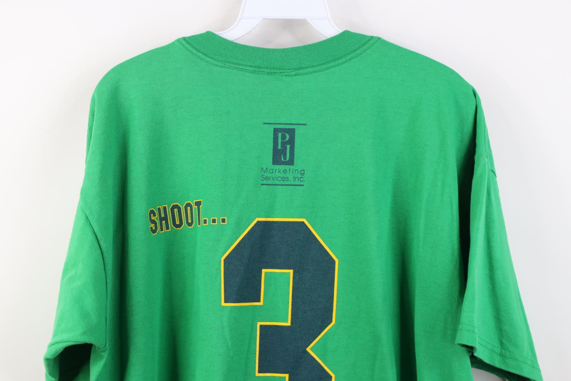 Vintage Vinage 90s Y2K Notre Dame University Basketball T-Shirt Size US XL / EU 56 / 4 - 12 Thumbnail
