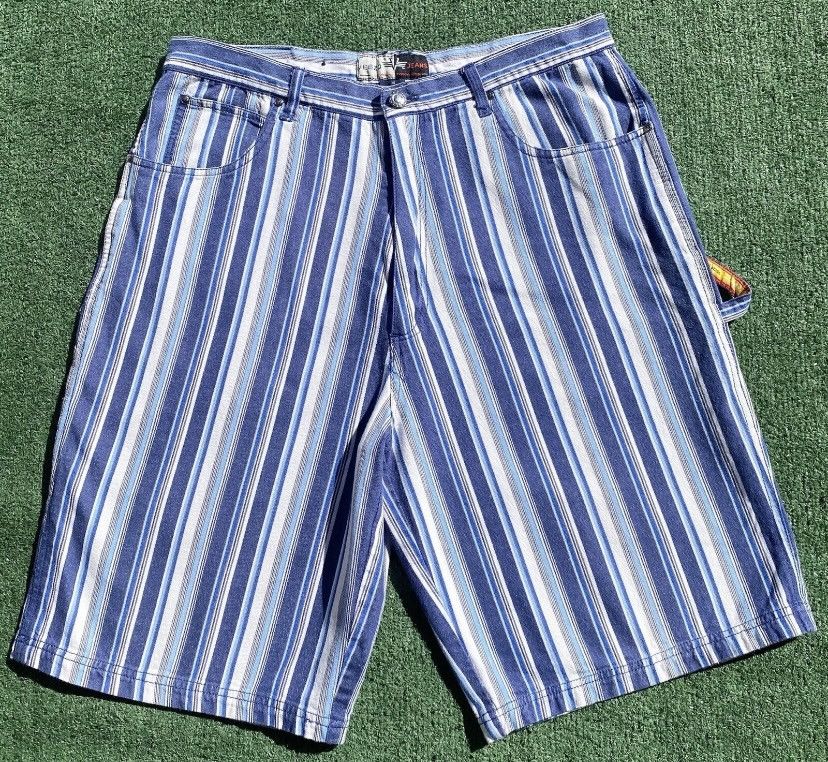 Vintage Vintage Y2K Veezo Striped Shorts Jorts Men’s Size 34 Size US 34 / EU 50 - 1 Thumbnail