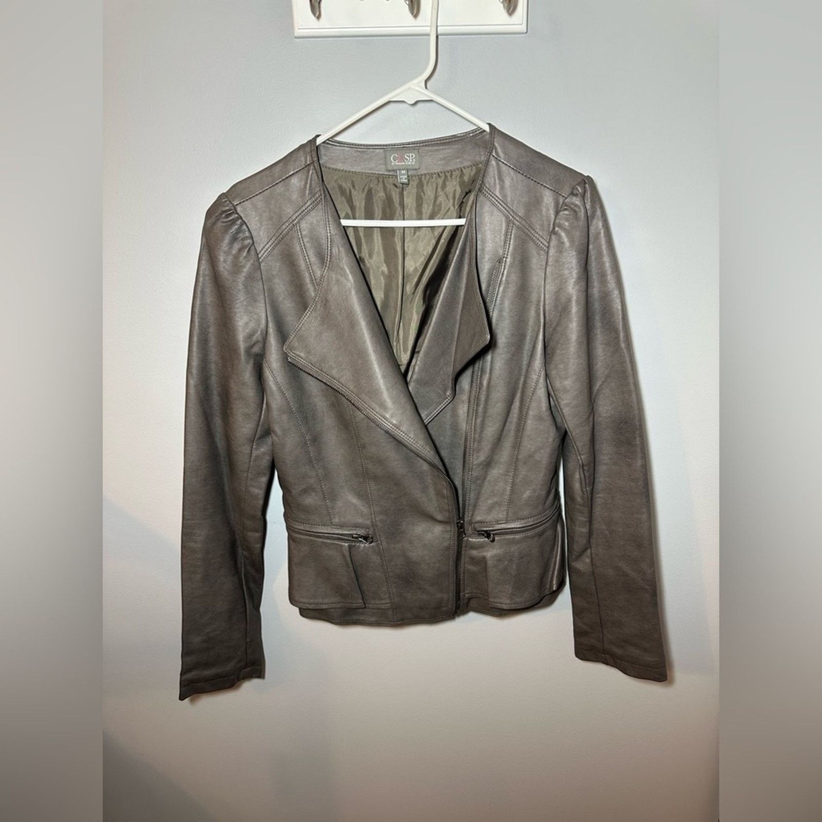 Neiman Marcus NEIMAN MARCUS CUSP Faux Leather Moto Biker Jacket Women Sz M Size M / US 6-8 / IT 42-44 - 2 Thumbnail
