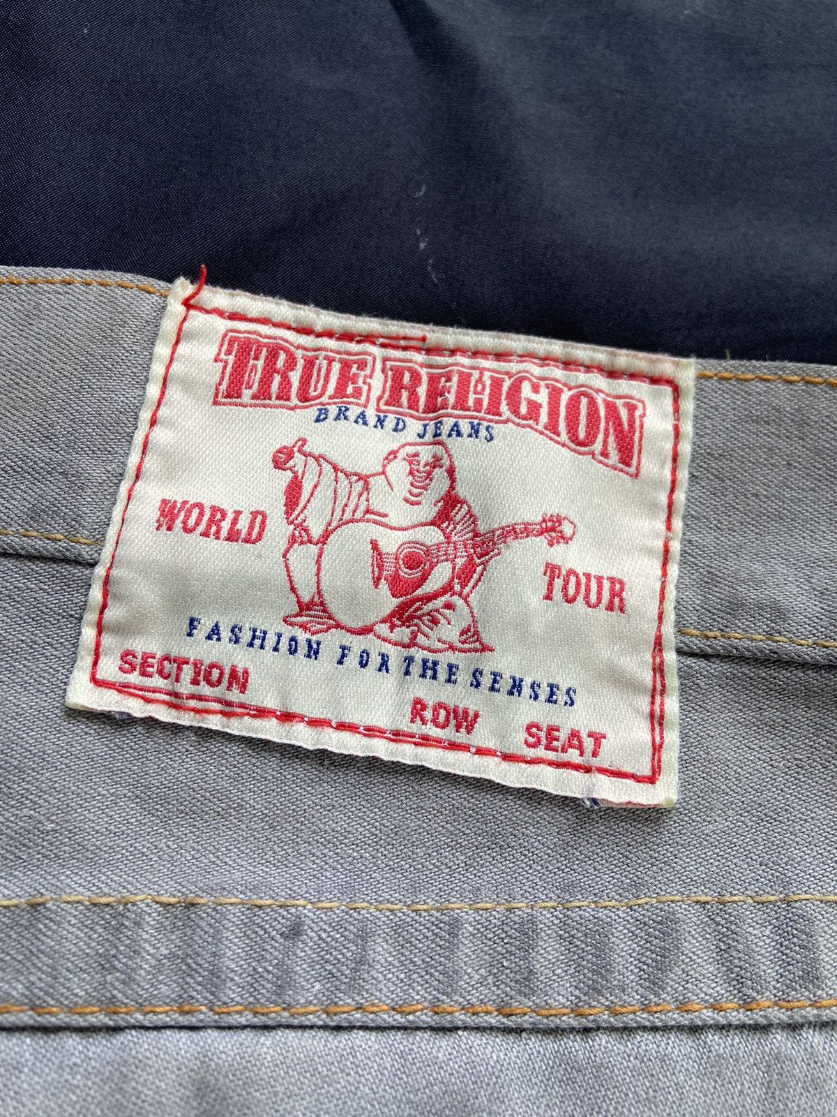 True Religion TRUE RELIGION FLARED DENIM Size US 31 - 15 Thumbnail