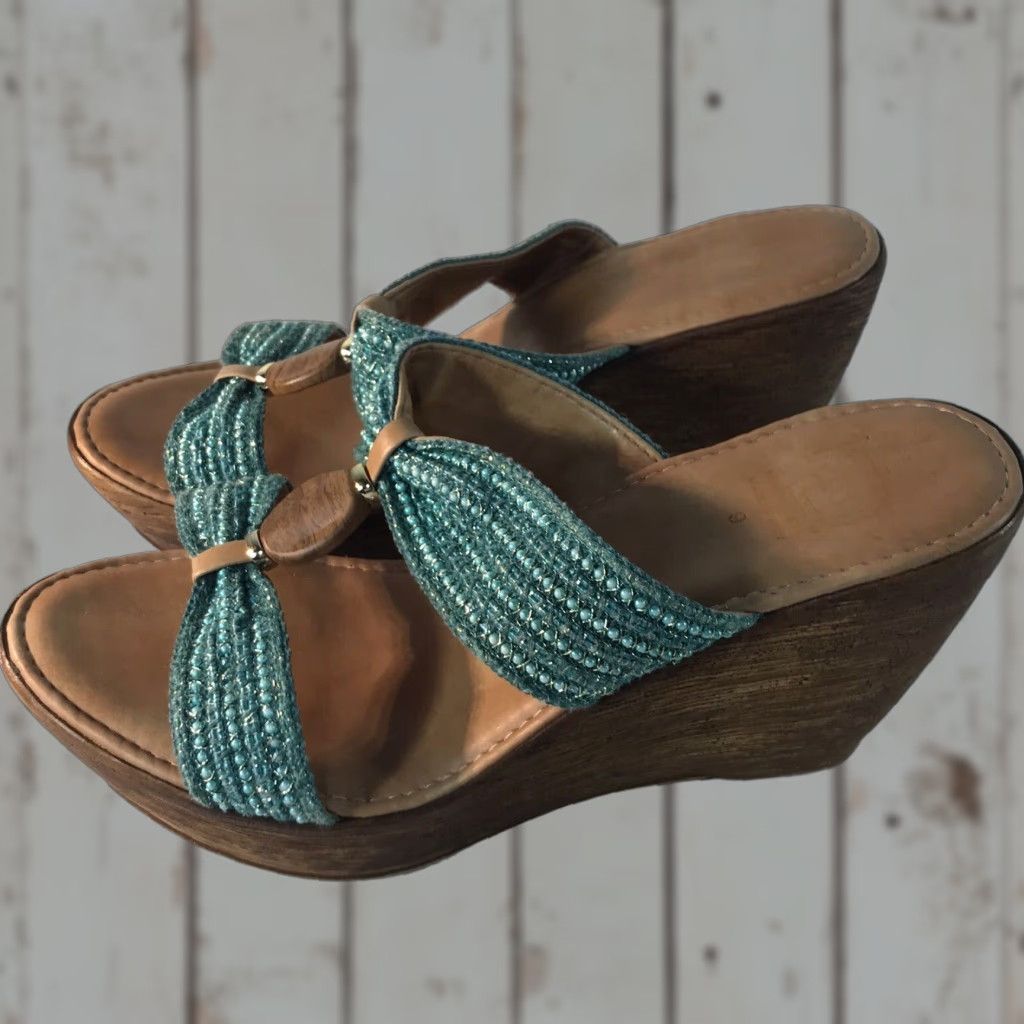 Vintage VINTAGE New Directions Wedges Shoes Women's Brown Turquoise Leather Beaded 4in Heel Italy Size US 9 / IT 39 - 1 Thumbnail