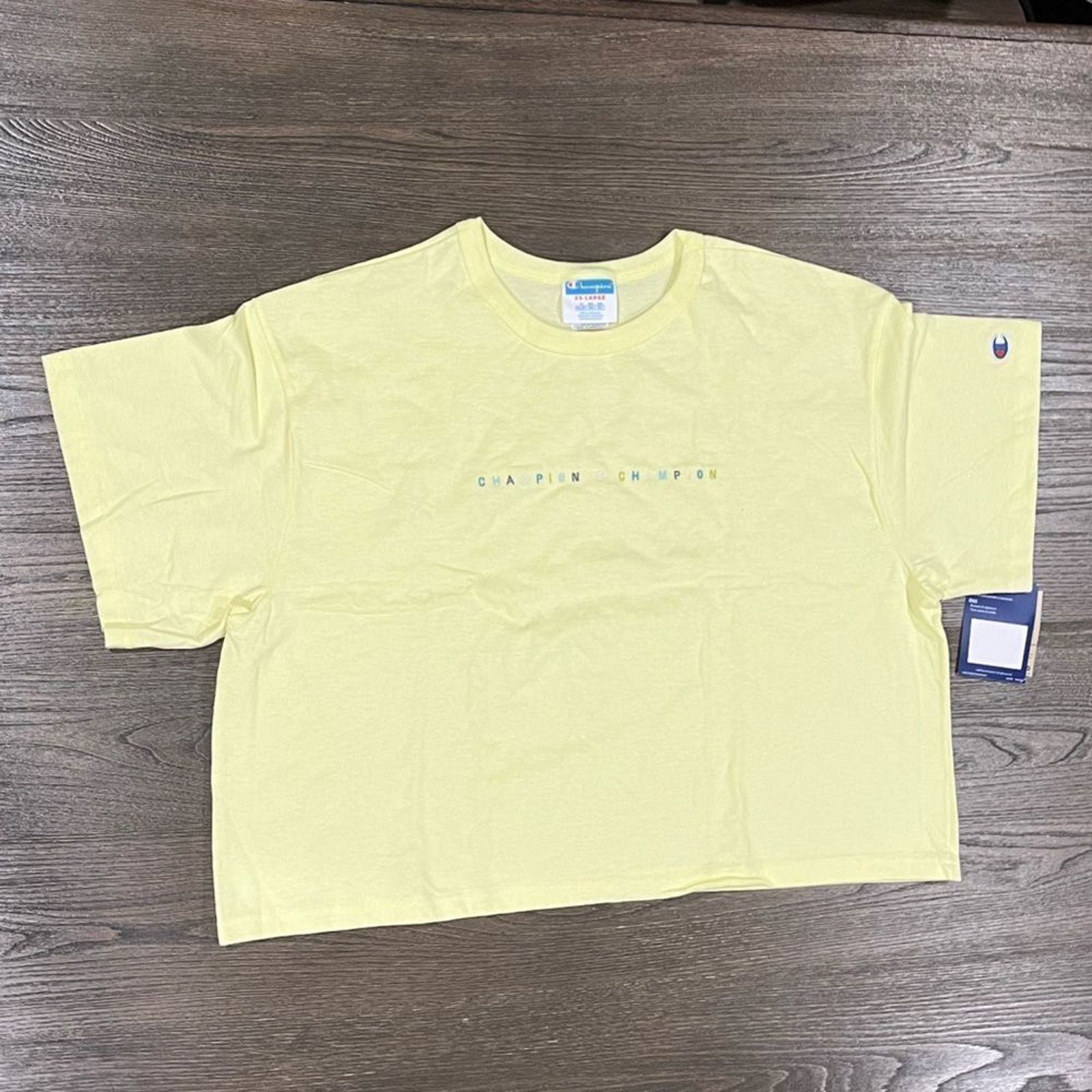 Champion NWT Champion Yellow Embroidered Graphic Crop Top - Size 2X Size XXL / US 16-18 / IT 52-54 - 1 Thumbnail
