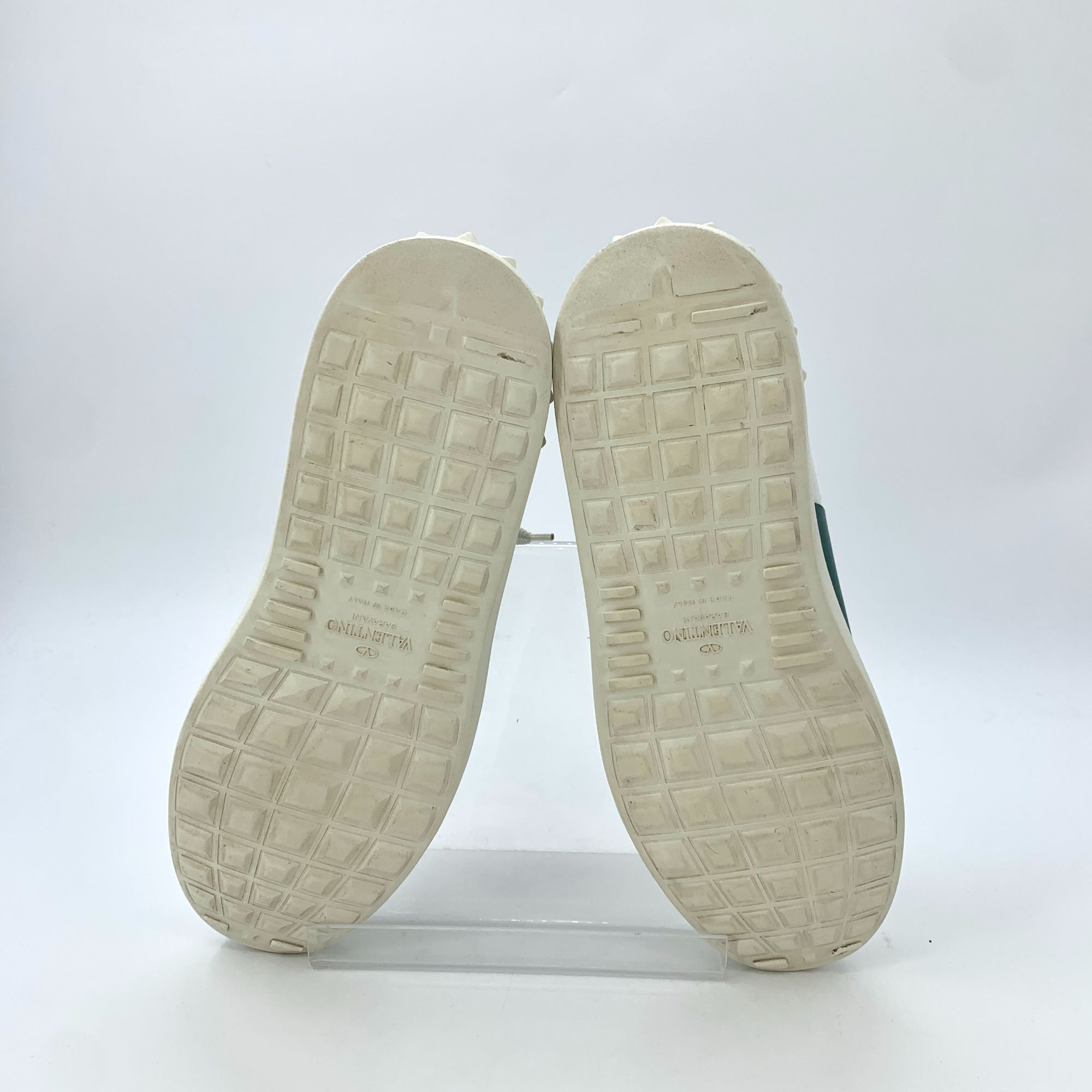 Valentino Valentino White Studded Lace-Up Casual Sneakers (Size 38.5) Size US 5 / IT 35 - 4 Thumbnail
