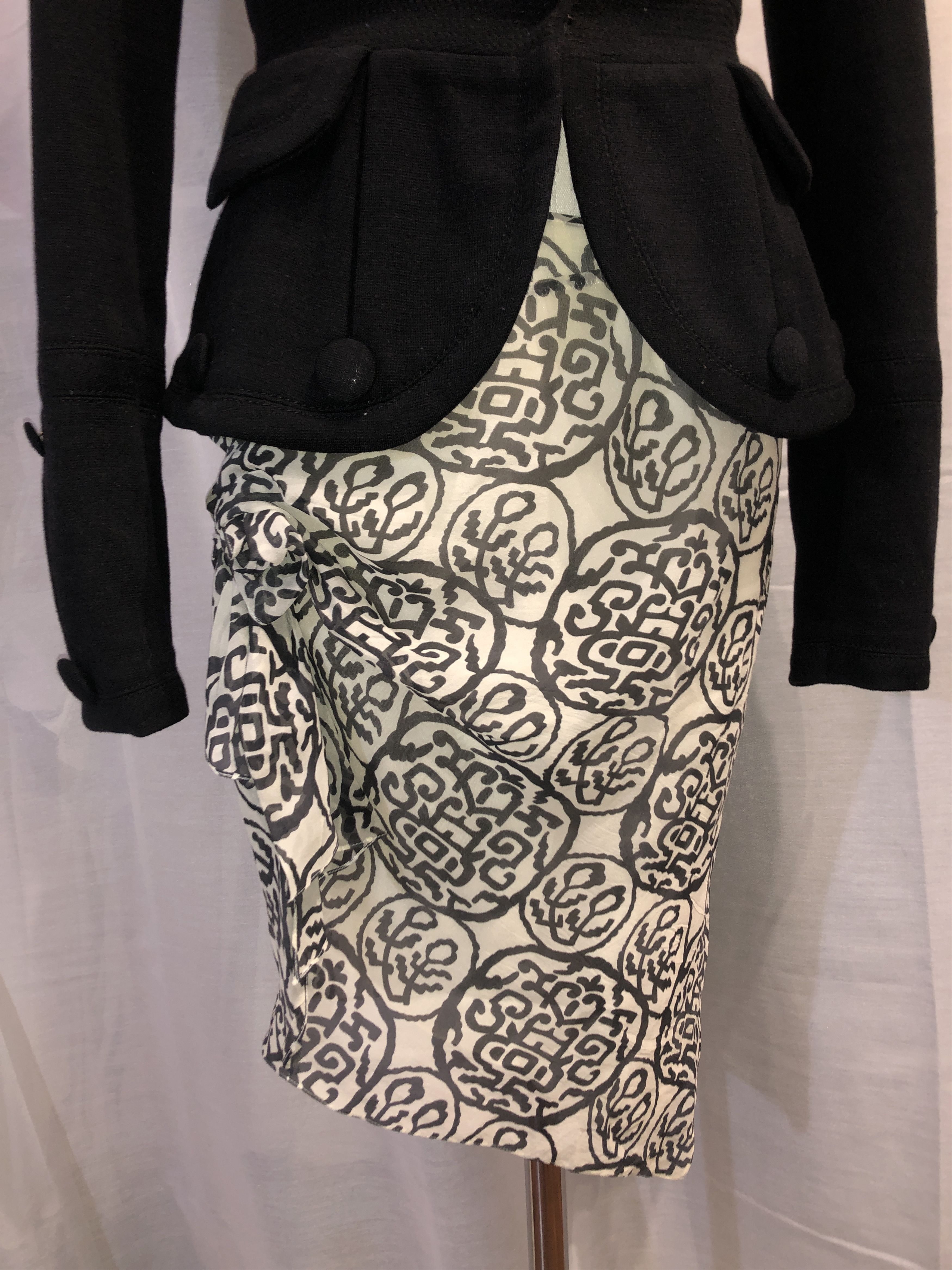 John Galliano Draped Asymmetric Printed Silk Skirt Size 27" / US 4 / IT 40 - 6 Thumbnail