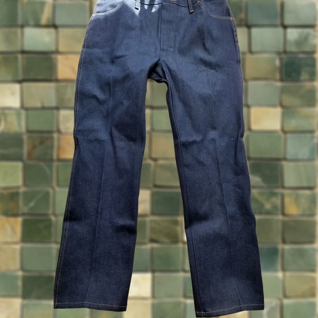 Vintage VINTAGE Rustler Jeans Mens W38 x L30 100% Cotton TALON ZIPPER USA Straight Leg Jeans Mens 38x30 Dark Wash USA Size US 38 / EU 54 - 1 Thumbnail
