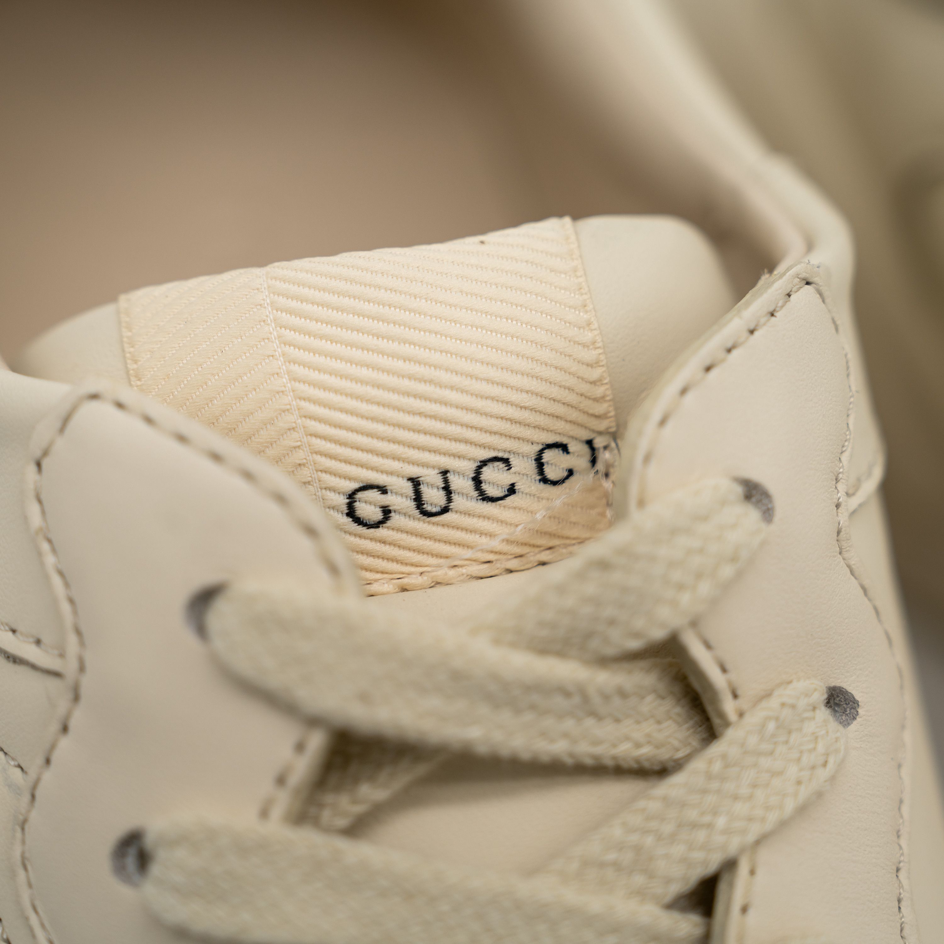 Gucci Gucci Rhyton Ivory Blue GG Cut Out Logo Leather Sneakers Size US 7.5 / EU 40-41 - 9 Thumbnail