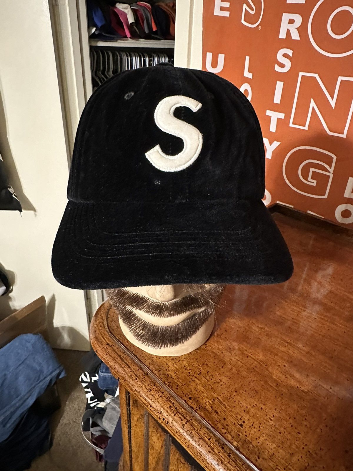 Supreme × Vintage Vintage Supreme Velet S logo 6-Panel “black” hat 2020 Size ONE SIZE - 2 Thumbnail