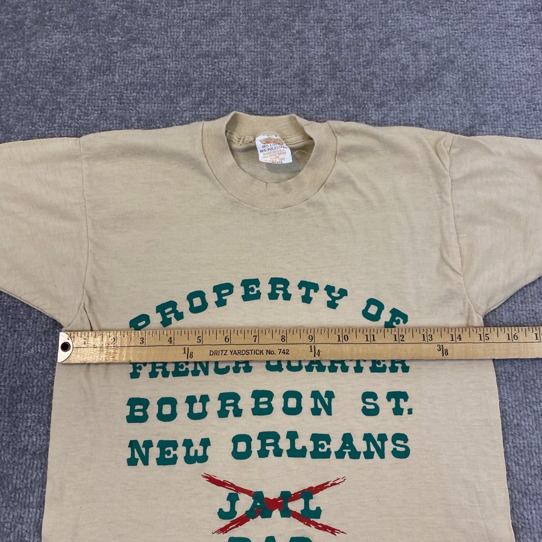 Vintage **VINTAGE 70s 80s New Orleans Mens Small Brown Beer Jail T-Shirt** User: **VINTAGE NEW ORLEANS MEN'S SMALL BROWN BEER JAIL T-SHIRT 70S 80S** Size US S / EU 44-46 / 1 - 6 Thumbnail