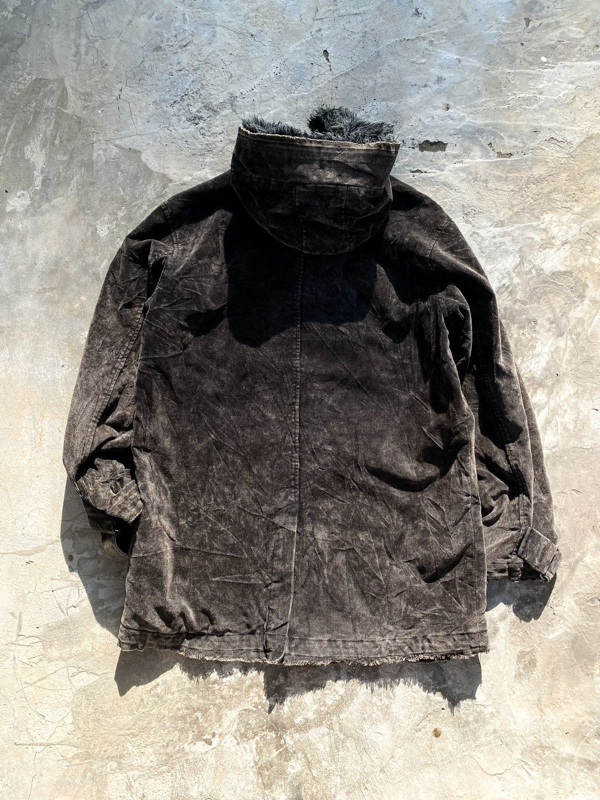 In The Attic 2000s Faux Fur In the Attic distressed Jacket Lgb Style Size US M / EU 48-50 / 2 - 6 Thumbnail