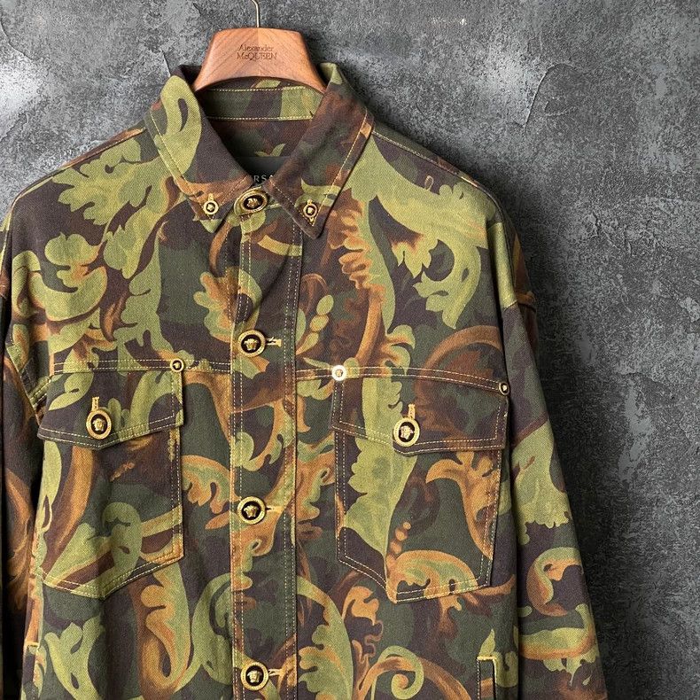 Versace Versace Medusa button-down camouflage denim jacket Size US L / EU 52-54 / 3 - 3 Thumbnail