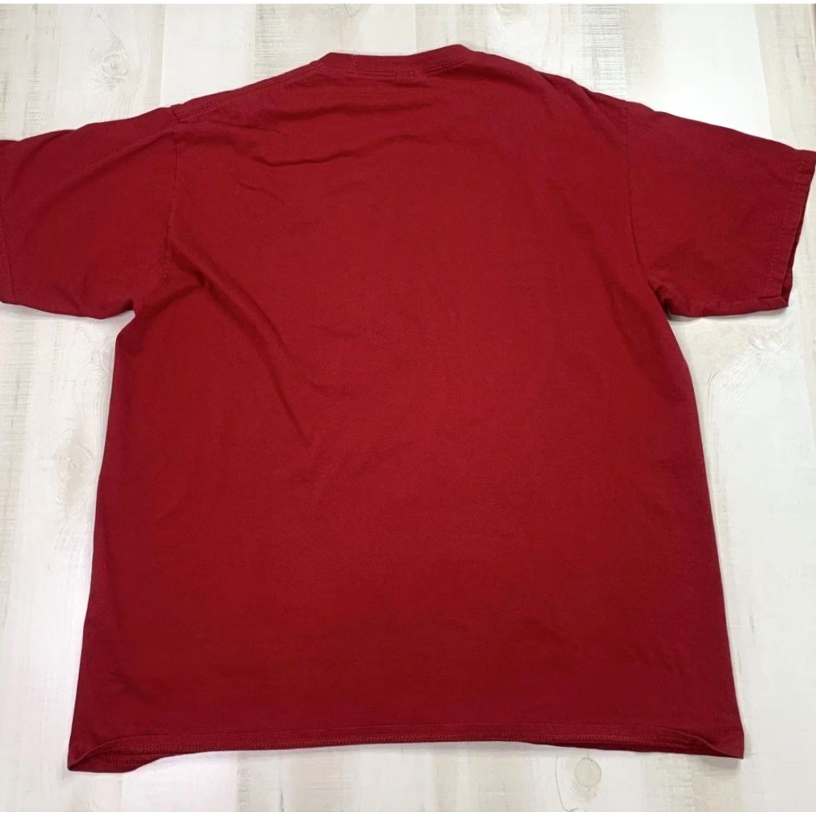 Vintage VINTAGE Cleveland Baseball T-Shirt Red XL Mens Y2K Distressed Graphic 2000s Crew Neck Short Sleeve Cotton Blend Nike Size US XL / EU 56 / 4 - 5 Thumbnail