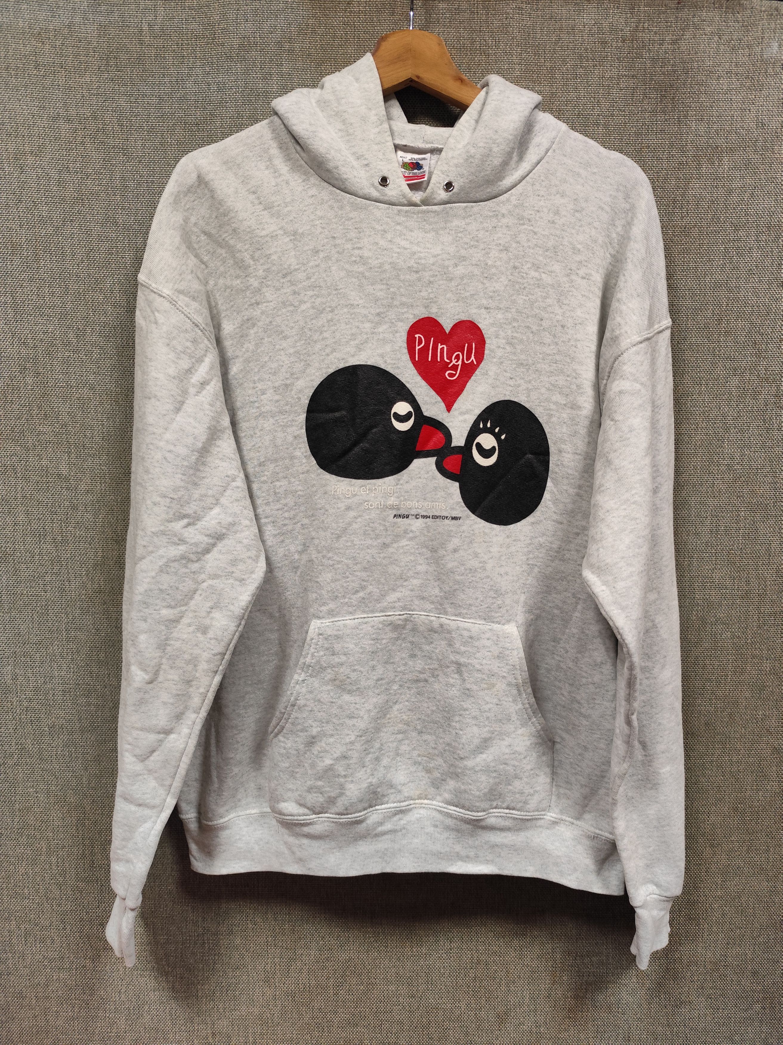 Fruit Of The Loom Vintage 1994 sweatshirt hoodie pingu Size US M / EU 48-50 / 2 - 1 Thumbnail