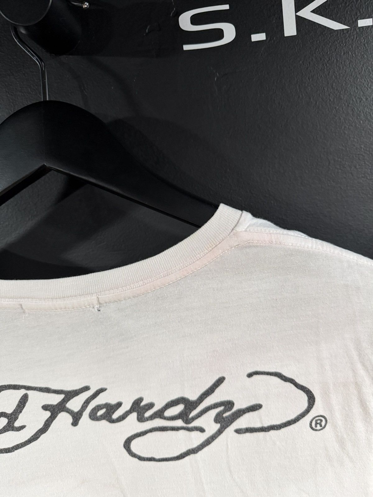 Ed Hardy 2000s Y2K Vintage Ed Hardy Cropped Soft Grunge Tee L Size US L / EU 52-54 / 3 - 7 Thumbnail