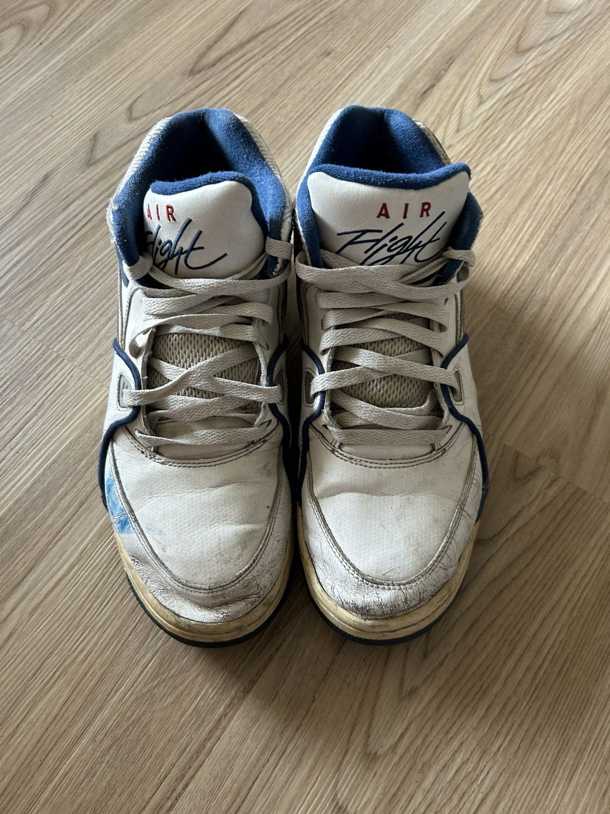 Jordan Brand 2010 Jordan Air Flight UNC Size US 10 / EU 43 - 2 Thumbnail