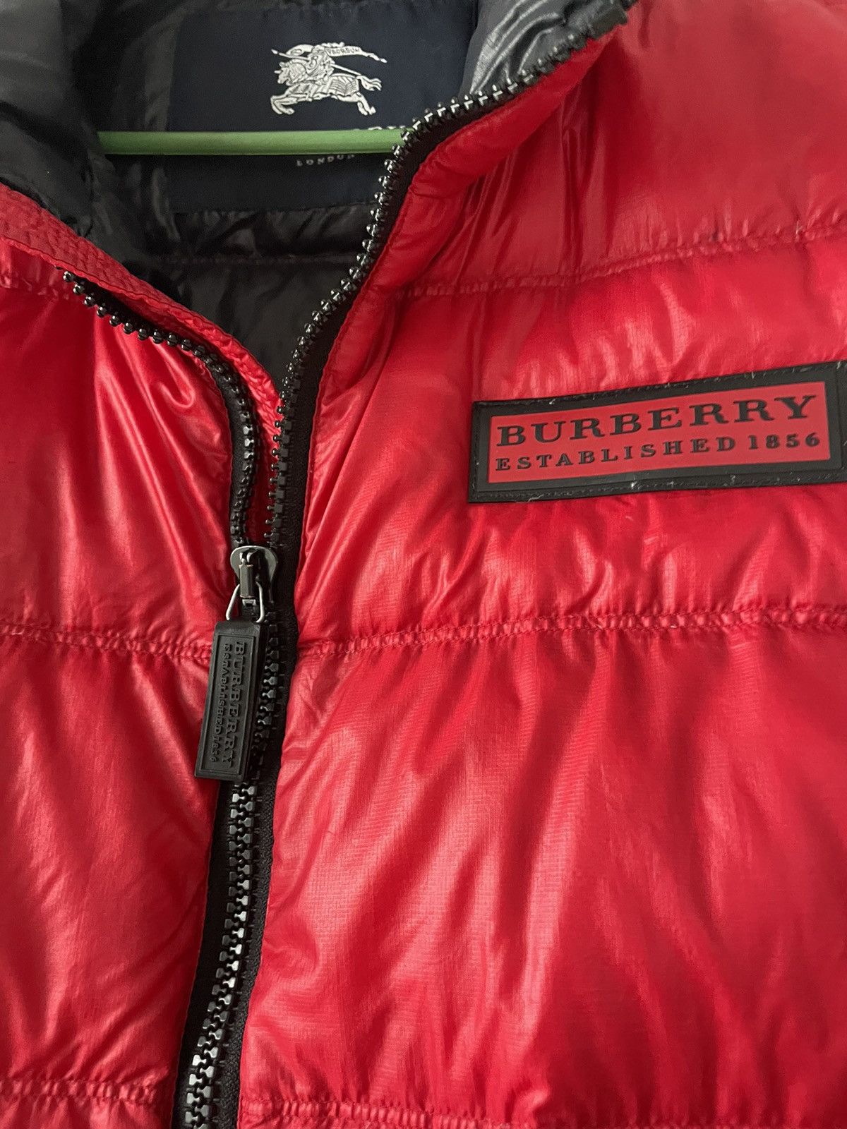 Burberry Rare💥 Burberry Vintage Puffer Vest Y2K Glamour Drip Trapper Size US L / EU 52-54 / 3 - 3 Thumbnail