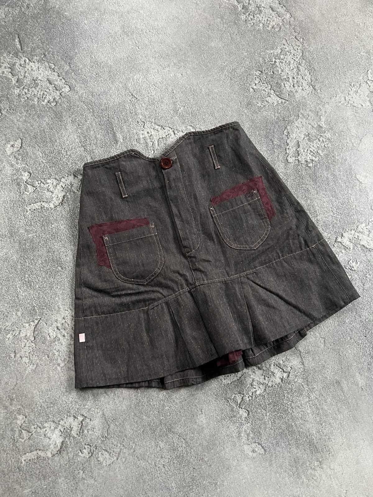 Escada Escada Brown Pinstripe Mini Skirt Size 14 Pleated Pockets Size 32" / US 10 / IT 46 - 4 Thumbnail