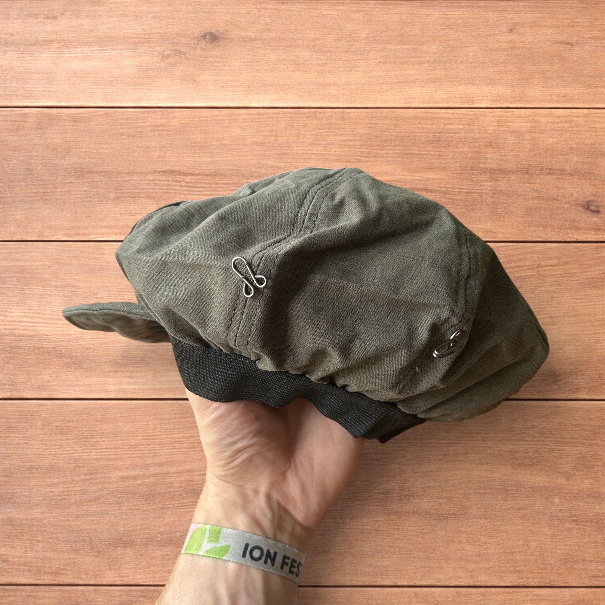 Japanese Brand Vintage style newsboy painter flat cap beret in khaki green. Size ONE SIZE - 5 Thumbnail