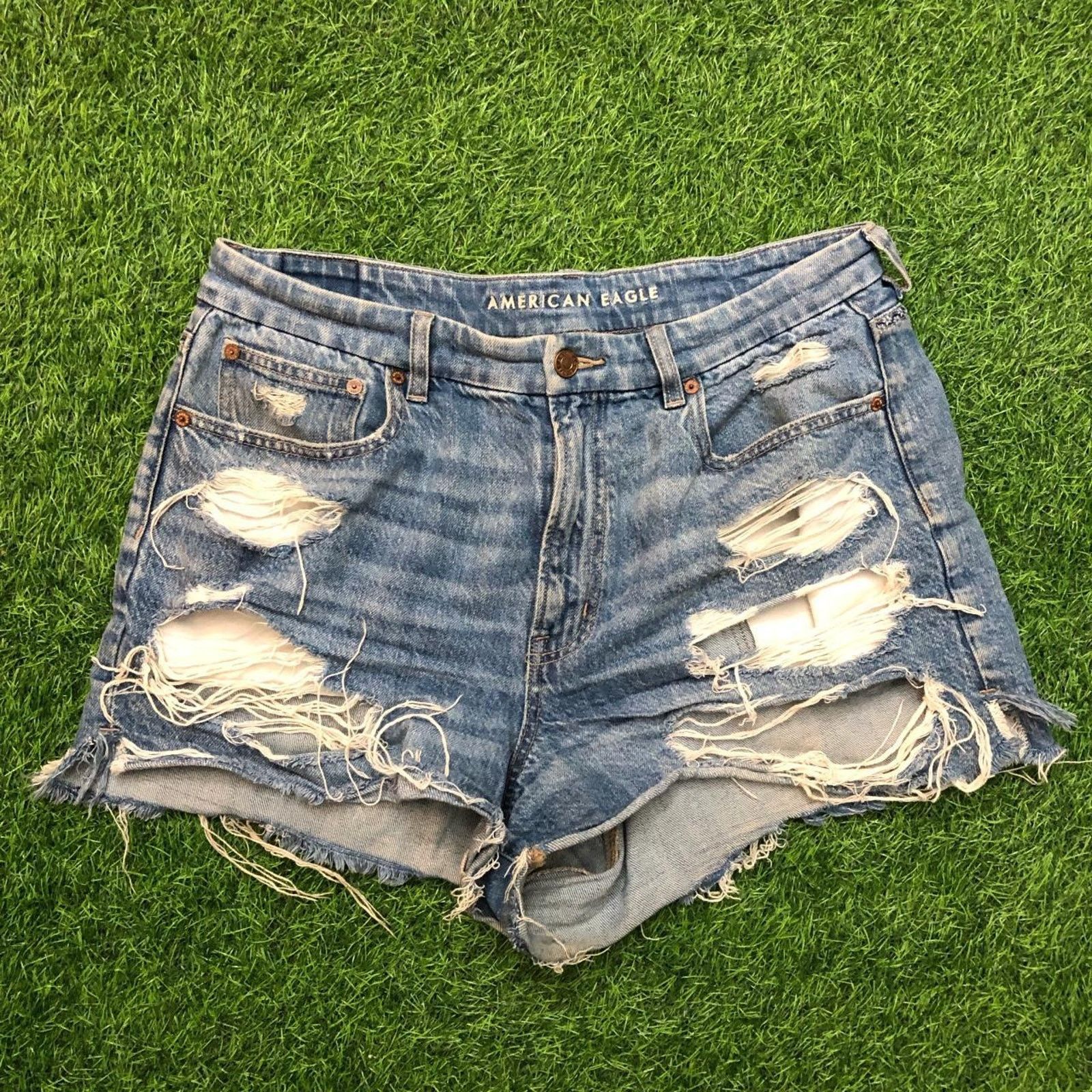 American Eagle Outfitters Women's American Eagle Distressed Denim Shorts Size 36" / US 14 / IT 50 - 1 Thumbnail