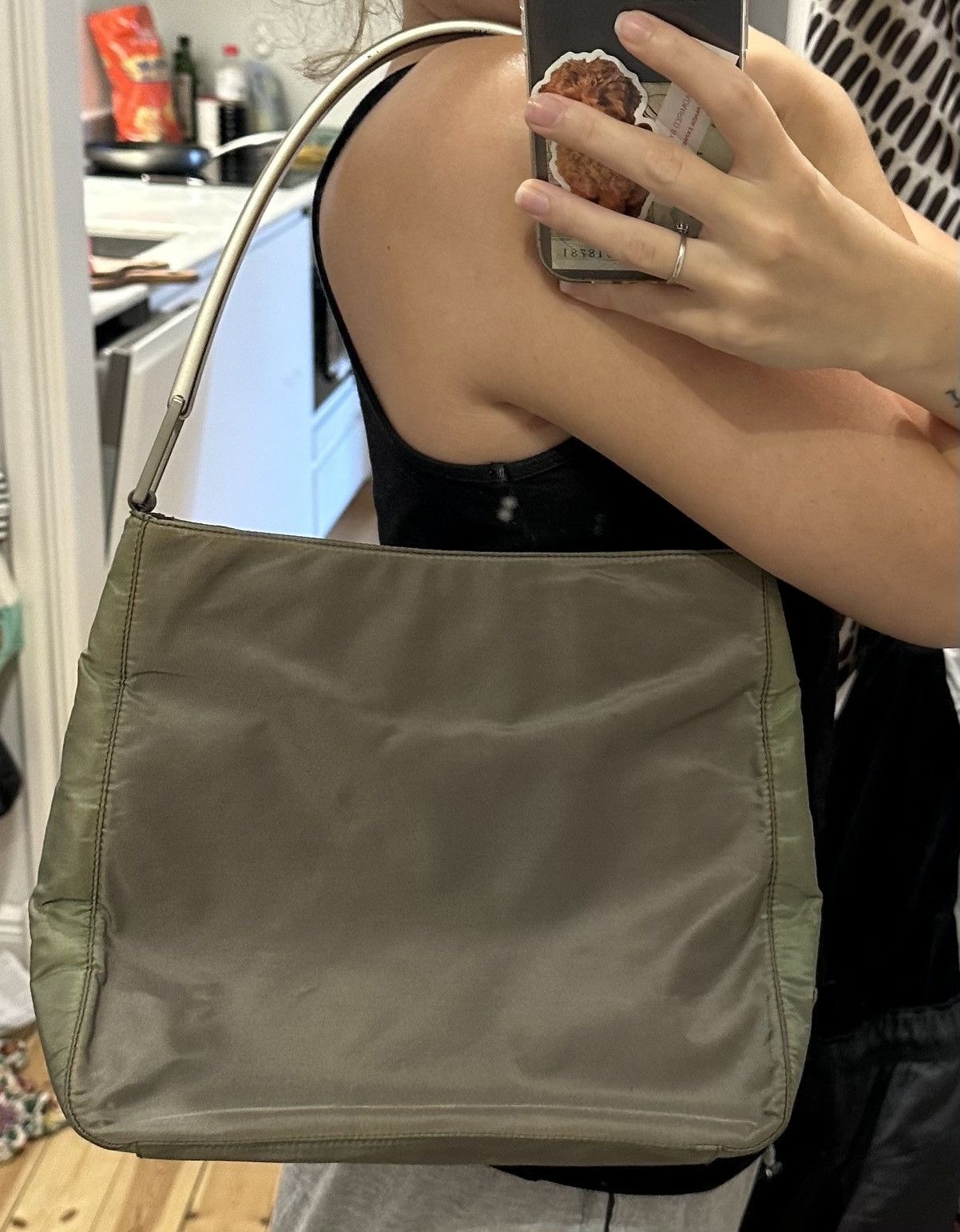 Prada Prada shoulder bag 🔥 khaki logo triangle handbag clear arm Size ONE SIZE - 11 Thumbnail