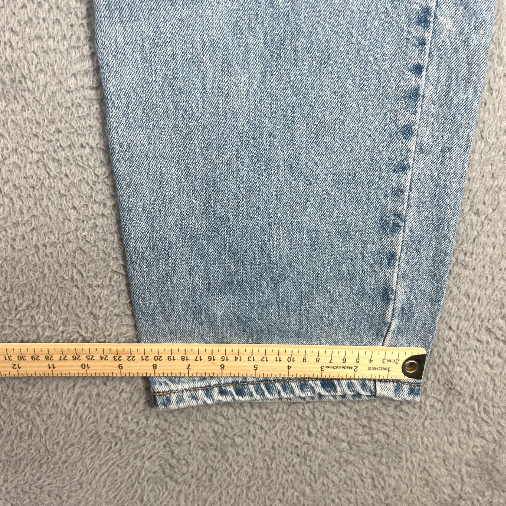 Levi's Levi's 550 Jeans Mens 34x32 Light Wash Cotton Relaxed Fit Straight Distressed Denim Size US 34 / EU 50 - 2 Thumbnail