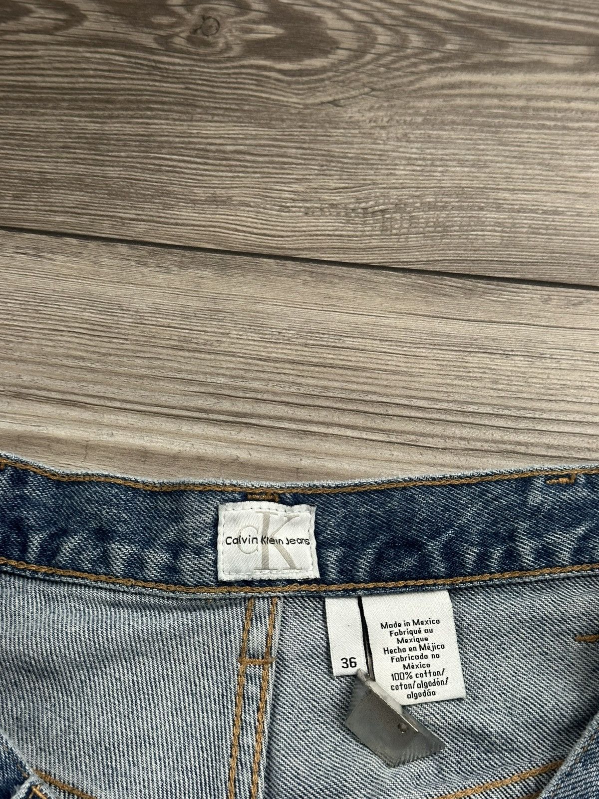 Calvin Klein × Vintage Vintage Y2K Calvin Klein Denim Shorts Size US 36 / EU 52 - 4 Thumbnail