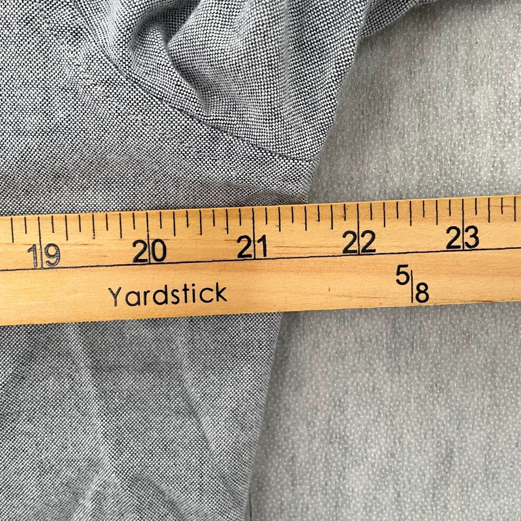 Lululemon Lululemon Men's Long Sleeve Shirt Commission Button-Up Gray M Collection Logo Breathing Stretch Casual Business Preowned Size US M / EU 48-50 / 2 - 6 Thumbnail