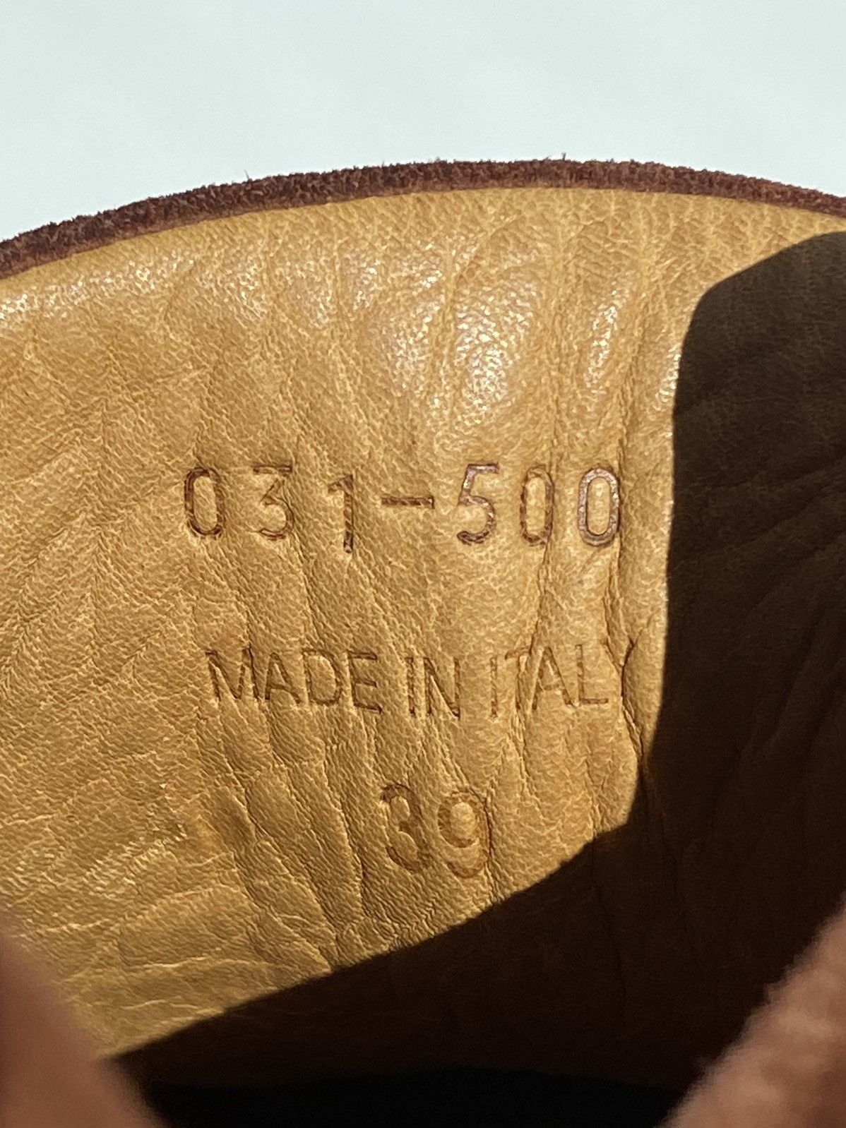 Ferrari × Puma × Vintage 2009 Puma By Schedoni 031/500 Limited Edition Size US 7 / EU 40 - 10 Thumbnail