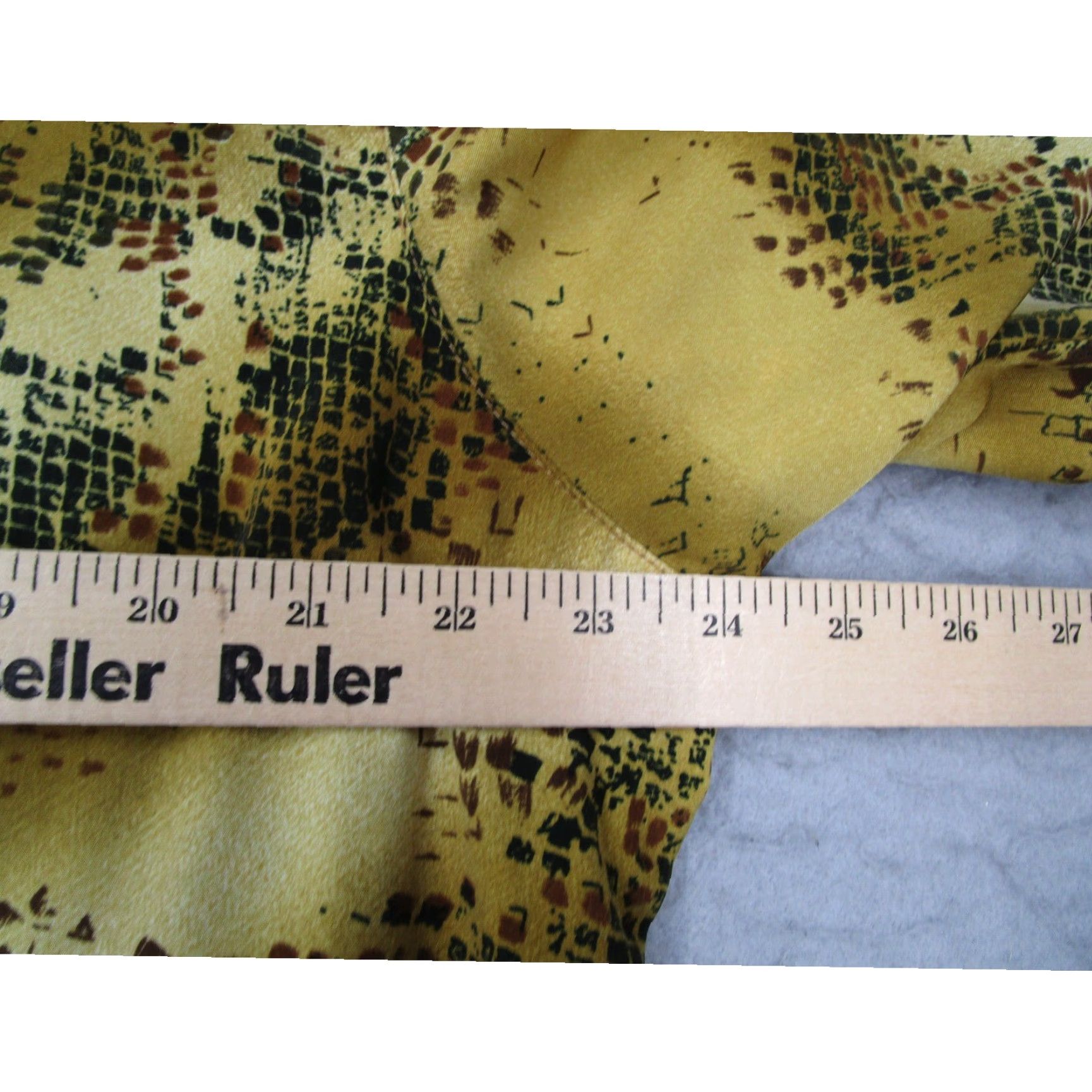 Vintage VINTAGE D'Accord Polo Shirt Shirt Mens L Yellow Snakeskin Print 6075 USA Size US L / EU 52-54 / 3 - 6 Thumbnail