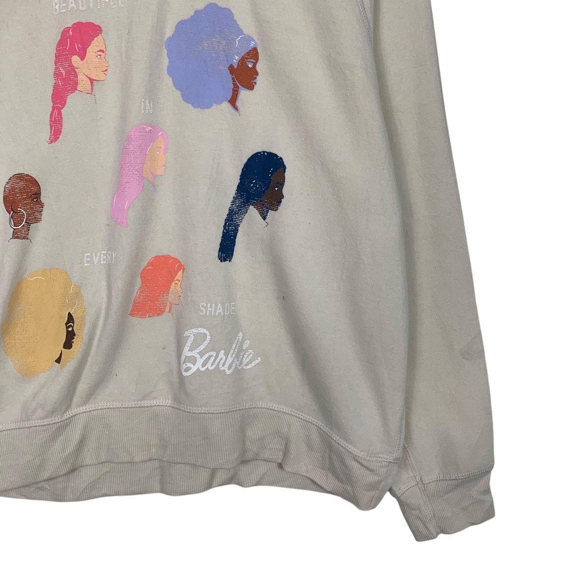 Other BARBIE Hair Style Graphic Crewneck Sweatshirt #3629-C166 Size XL / US 12-14 / IT 48-50 - 7 Thumbnail