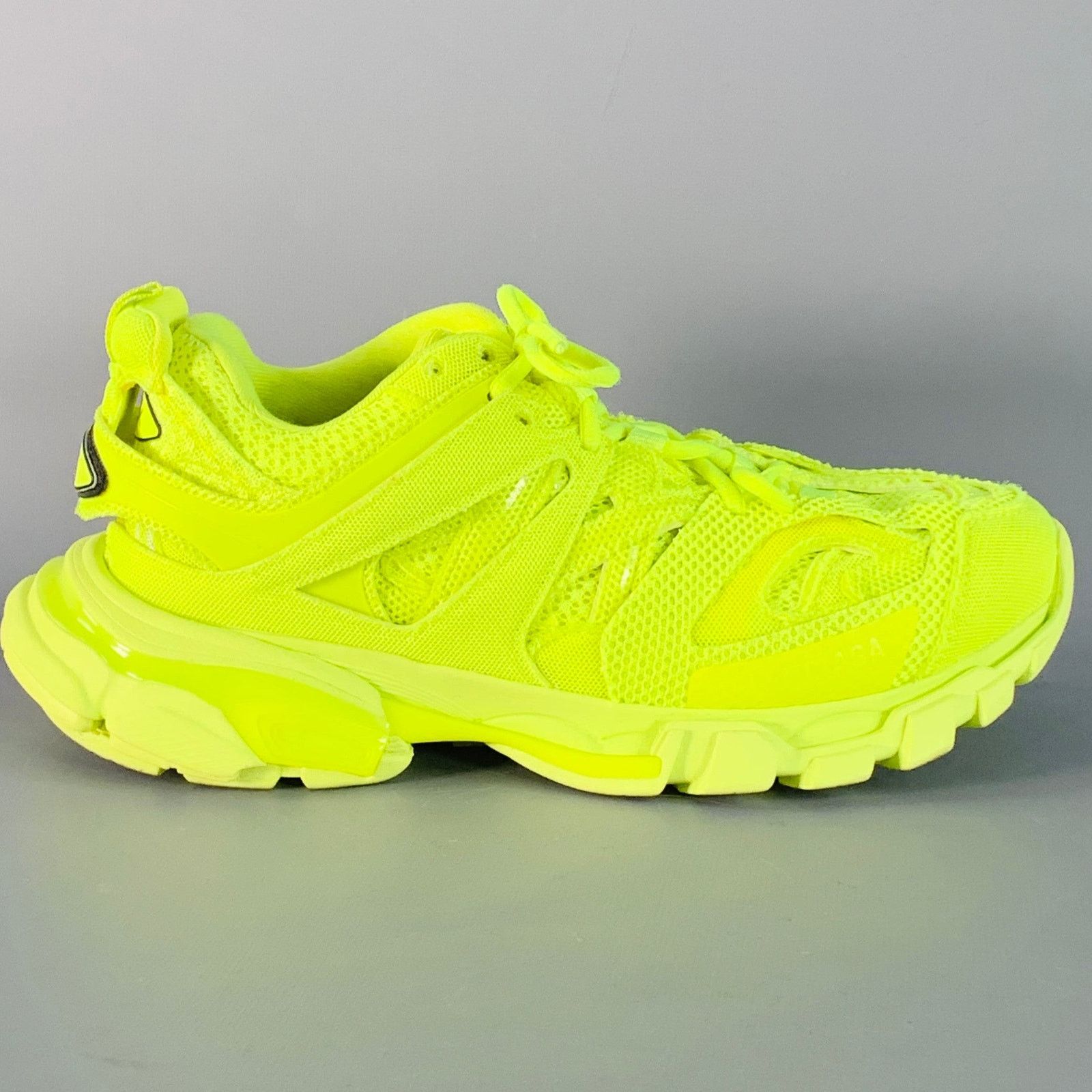 Balenciaga BALENCIAGA Size 6 Track 3 Green Neon Nylon Chunky Sneakers Size US 6 / EU 39 - 2 Thumbnail