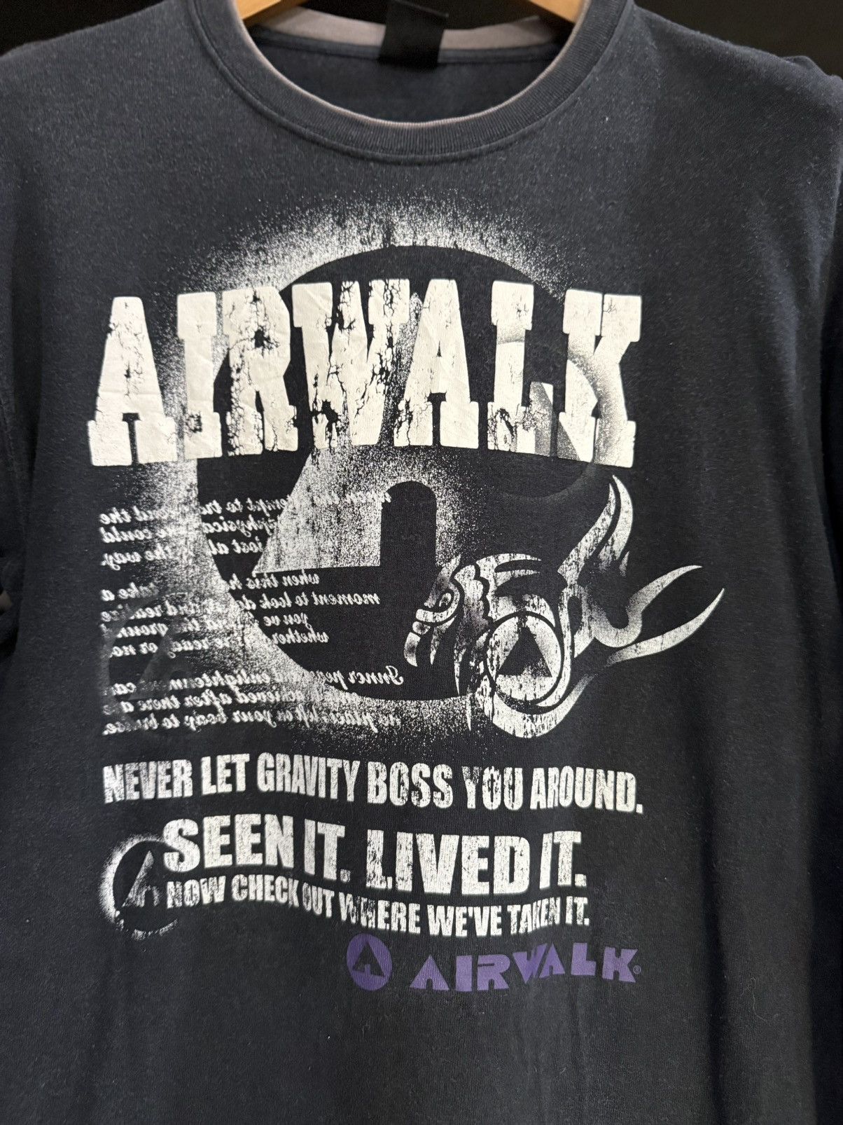 Airwalk Vintage Y2K Airwark Double Sleeve Skateboard Grunge Faded T Size US L / EU 52-54 / 3 - 2 Thumbnail